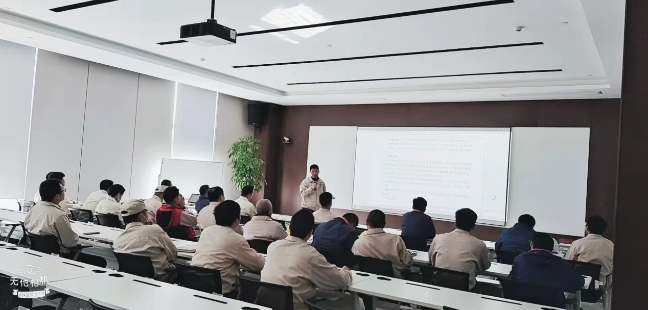 【天辰平台新材】江西子公司召开安全生产工作会议(图1)